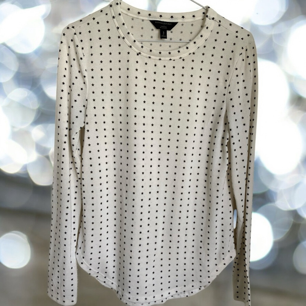 Banana Republic Top Size Small White with Black Stars